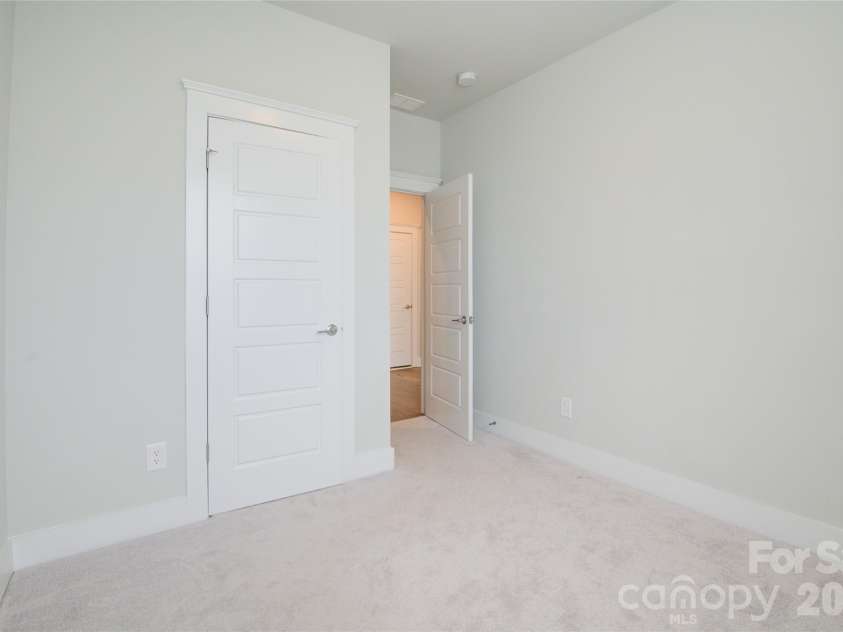 5939 Ardrey Kell Road, Charlotte, NC 28277.  MLS# CAR4352404, YatesRealty ID 12929. 