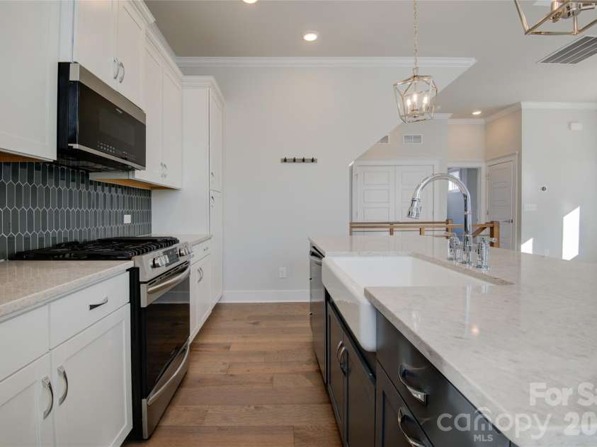 5939 Ardrey Kell Road, Charlotte, NC 28277.  MLS# CAR4352404, YatesRealty ID 12929. 