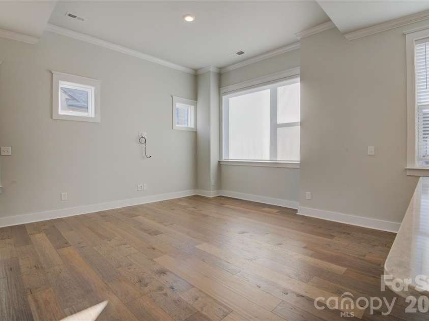 5939 Ardrey Kell Road, Charlotte, NC 28277.  MLS# CAR4352404, YatesRealty ID 12929. Living room