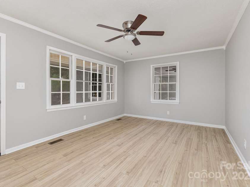 1874 Sunny Lane, Lancaster, SC 29720.  MLS# CAR4252317, YatesRealty ID 12933. 