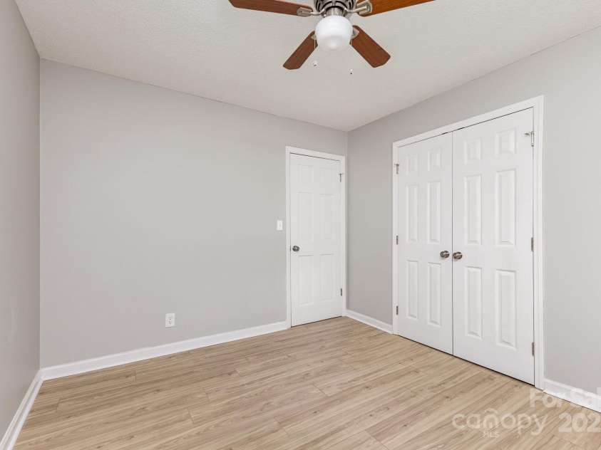 1874 Sunny Lane, Lancaster, SC 29720.  MLS# CAR4252317, YatesRealty ID 12933. 