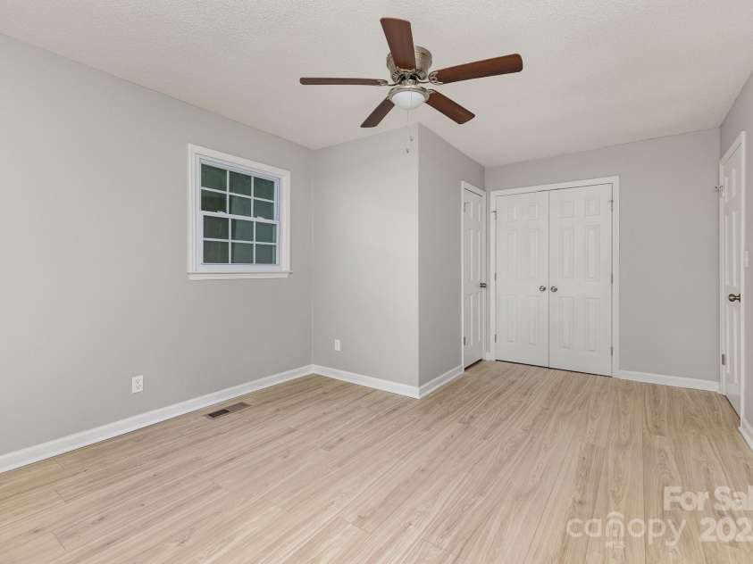 1874 Sunny Lane, Lancaster, SC 29720.  MLS# CAR4252317, YatesRealty ID 12933. 