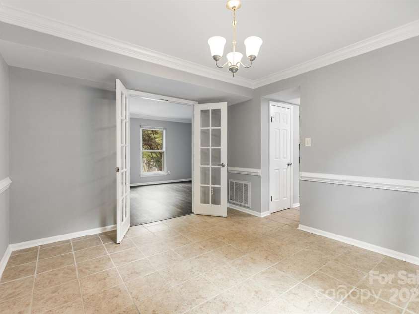 2112 Flint Glenn Lane, Charlotte, NC 28262.  MLS# CAR4257768, YatesRealty ID 12934. 