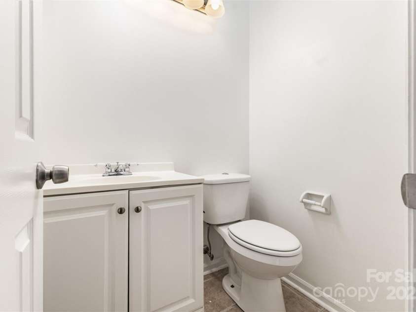 2112 Flint Glenn Lane, Charlotte, NC 28262.  MLS# CAR4257768, YatesRealty ID 12934. 