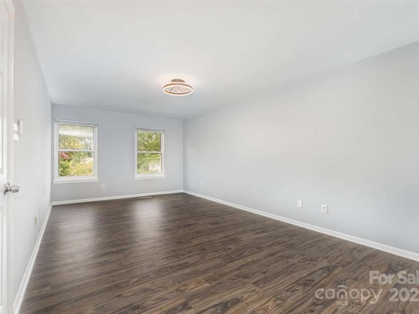 2112 Flint Glenn Lane, Charlotte, NC 28262.  MLS# CAR4257768, YatesRealty ID 12934. 