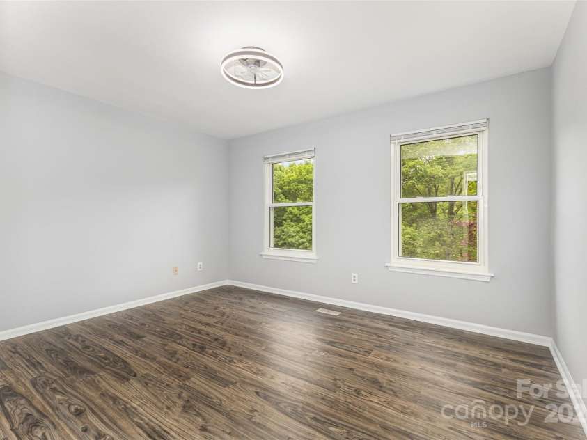 2112 Flint Glenn Lane, Charlotte, NC 28262.  MLS# CAR4257768, YatesRealty ID 12934. 