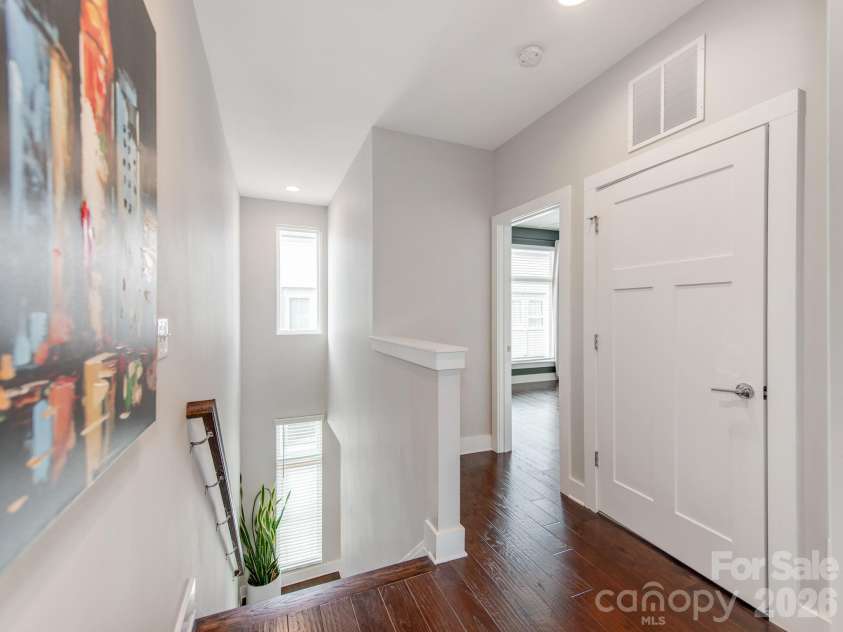 436 Southend Crossing Lane, Charlotte, NC 28203.  MLS# CAR4357576, YatesRealty ID 12934. Third level hallway.