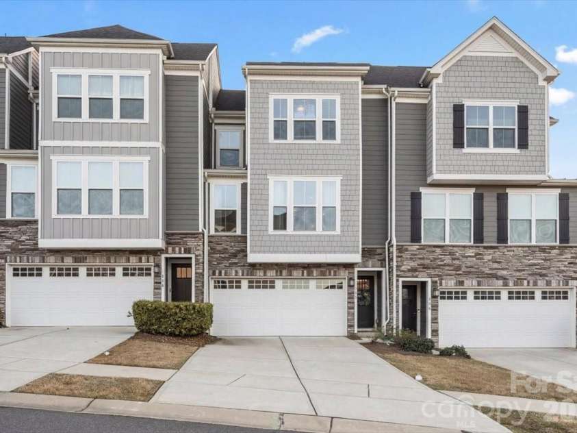 606 Crudent Road, Tega Cay, SC 29708.  MLS# CAR4360314, YatesRealty ID 12935. 