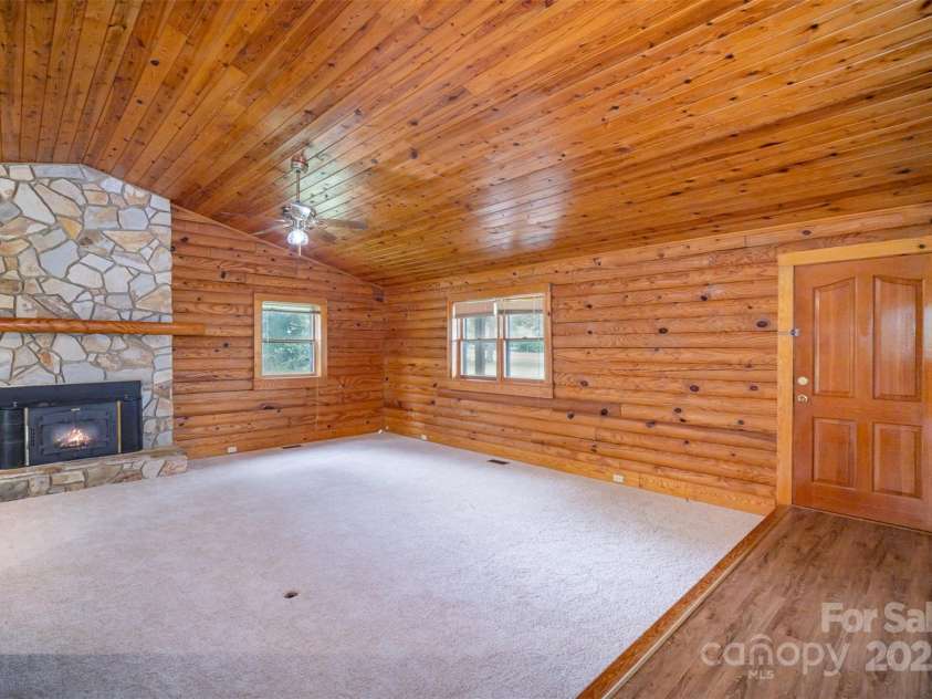 8464 Robinson Church Road, Charlotte, NC 28215.  MLS# CAR4255690, YatesRealty ID 12935. 