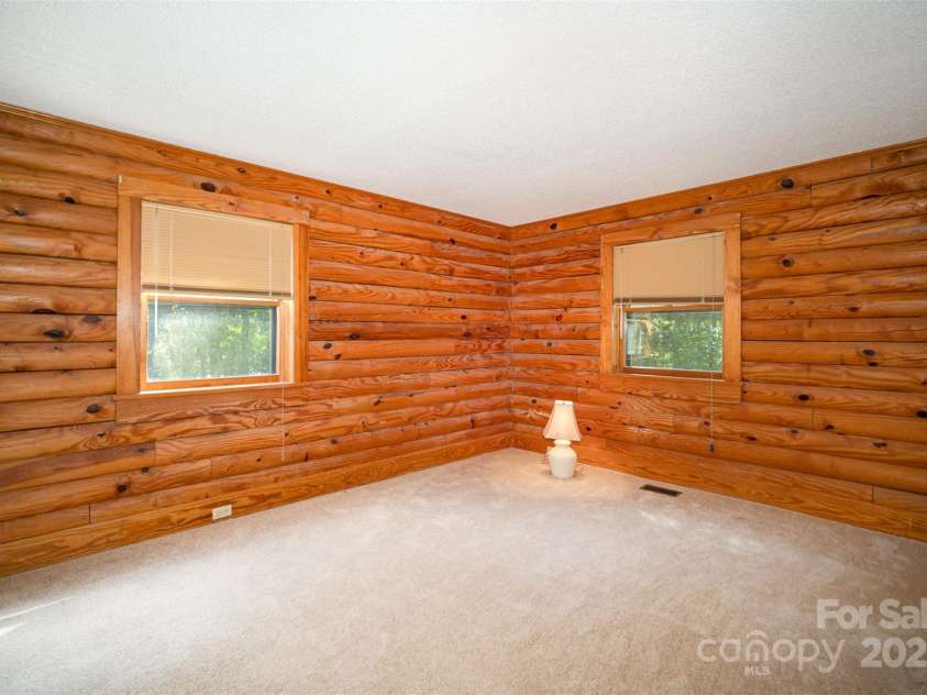8464 Robinson Church Road, Charlotte, NC 28215.  MLS# CAR4255690, YatesRealty ID 12935. 
