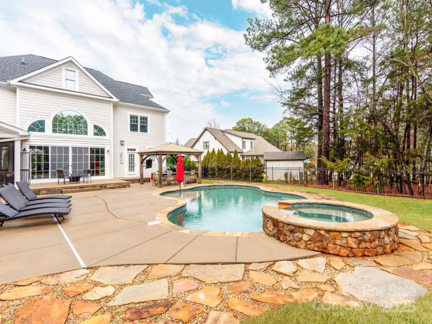 123 Yellow Jacket Circle, Mooresville, NC 28117.  MLS# CAR4257212, YatesRealty ID 12936. 