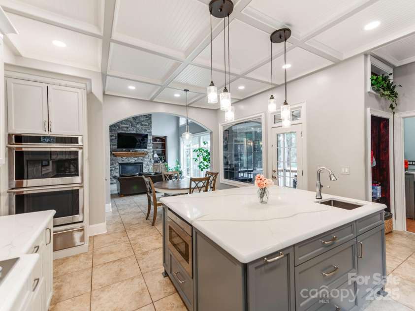 123 Yellow Jacket Circle, Mooresville, NC 28117.  MLS# CAR4257212, YatesRealty ID 12936. 