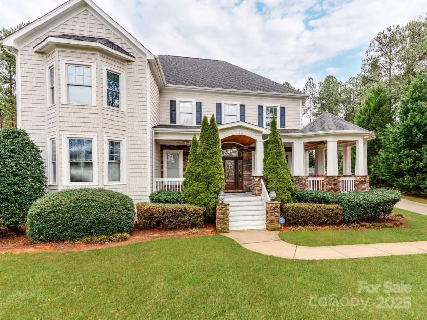123 Yellow Jacket Circle, Mooresville, NC 28117.  MLS# CAR4257212, YatesRealty ID 12936. 