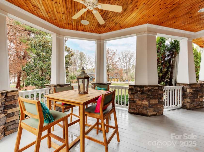 123 Yellow Jacket Circle, Mooresville, NC 28117.  MLS# CAR4257212, YatesRealty ID 12936. 