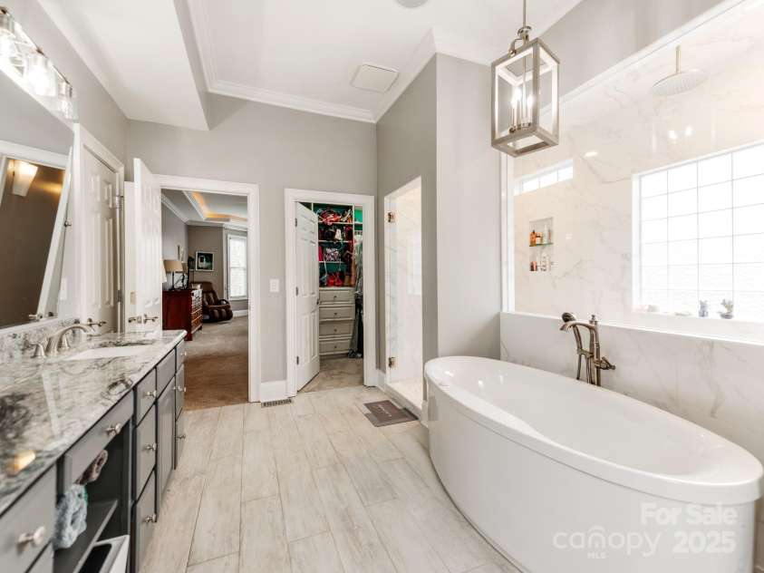123 Yellow Jacket Circle, Mooresville, NC 28117.  MLS# CAR4257212, YatesRealty ID 12936. 