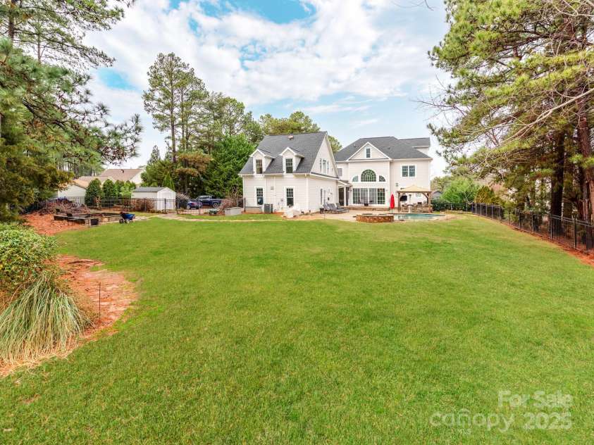 123 Yellow Jacket Circle, Mooresville, NC 28117.  MLS# CAR4257212, YatesRealty ID 12936. 