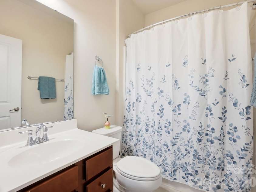 1842 Slippery Rock Lane, Monroe, NC 28112.  MLS# CAR4362227, YatesRealty ID 12937. Second full bath