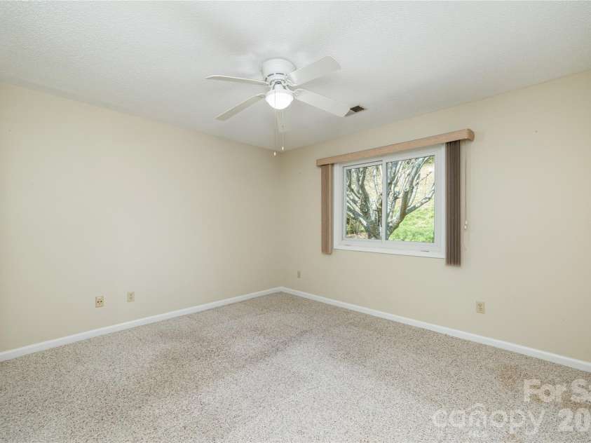 176 Derbyshire Drive, Hendersonville, NC 28792.  MLS# CAR4362871, YatesRealty ID 12938. Bedroom 3/Office