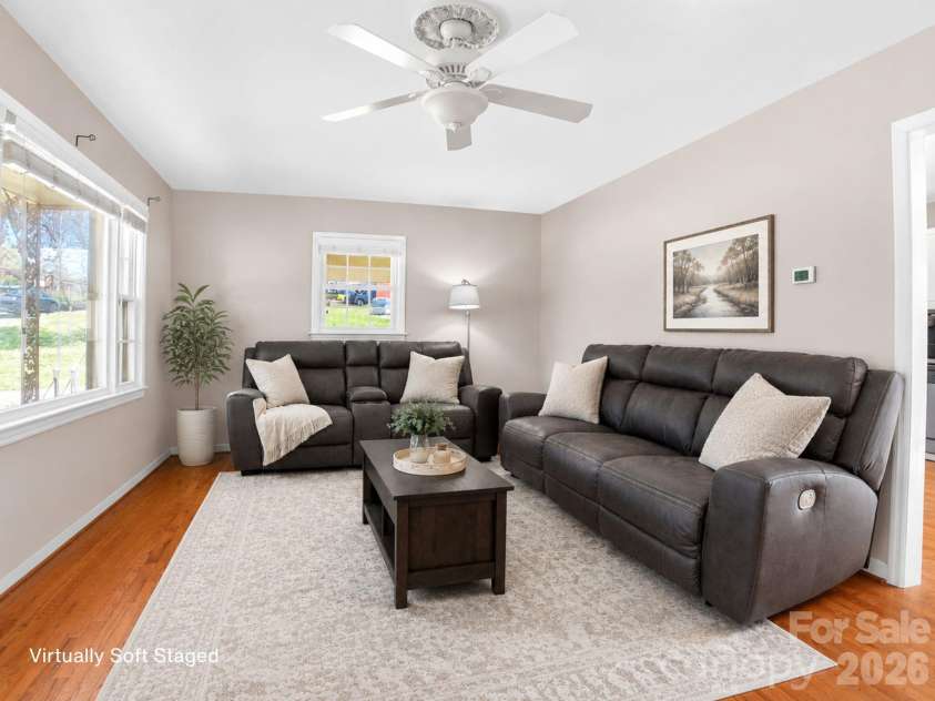 1091 16th Avenue, Hickory, NC 28601.  MLS# CAR4363676, YatesRealty ID 12939. Comfortable gathering space with natural flow into dining area