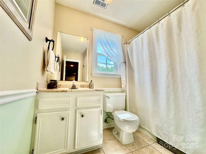 2810 Elizabeth Avenue, Shelby, NC 28150.  MLS# CAR4258399, YatesRealty ID 12939. 