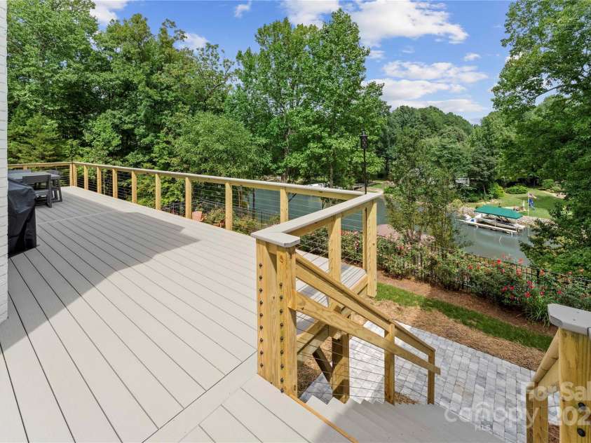 578 Normandy Road, Mooresville, NC 28117.  MLS# CAR4292446, YatesRealty ID 1294. 