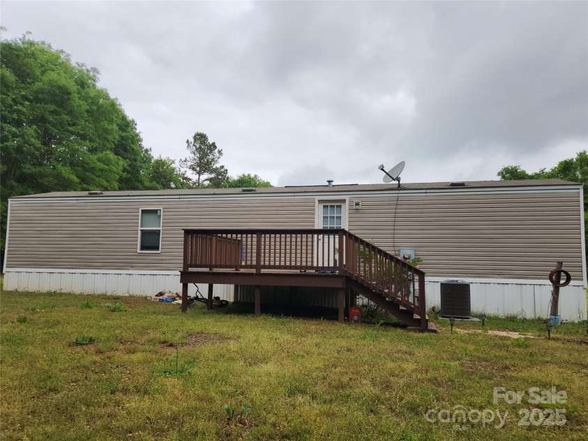 544 Bentley Road, Shelby, NC 28152.  MLS# CAR4251610, YatesRealty ID 12940. 