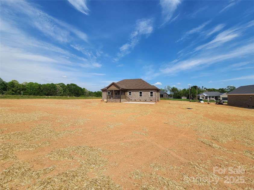 3251 WILSON Court, Lincolnton, NC 28092.  MLS# CAR4286121, YatesRealty ID 12941. 