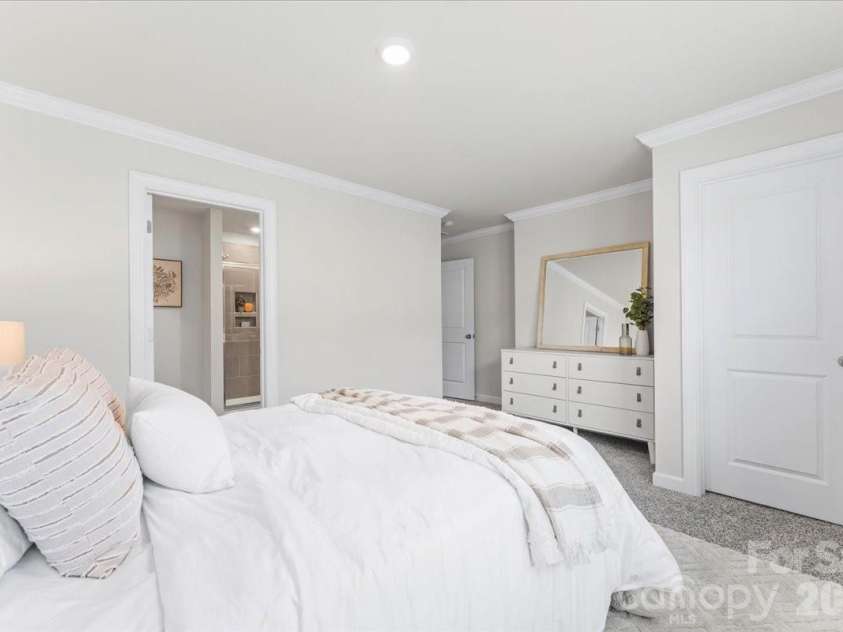 4548 Millennium Avenue, Charlotte, NC 28217.  MLS# CAR4366460, YatesRealty ID 12942. 