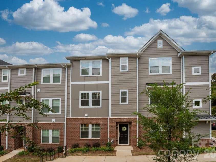 4548 Millennium Avenue, Charlotte, NC 28217.  MLS# CAR4366460, YatesRealty ID 12942. 