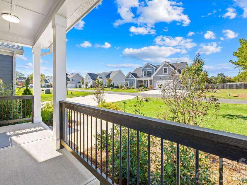 140 Dabbling Duck Circle, Mooresville, NC 28117.  MLS# CAR4363776, YatesRealty ID 12944. Coverd front porch