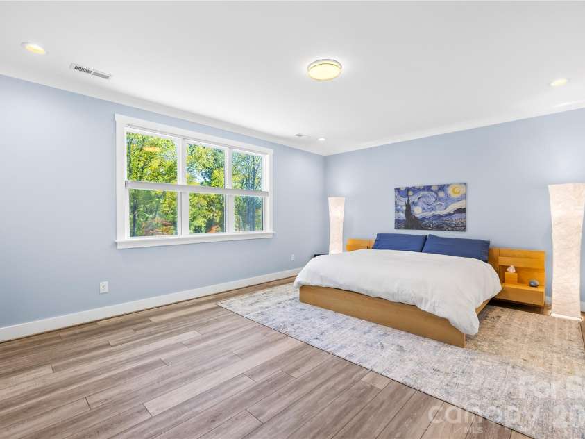 140 Dabbling Duck Circle, Mooresville, NC 28117.  MLS# CAR4363776, YatesRealty ID 12944. Primary bedroom