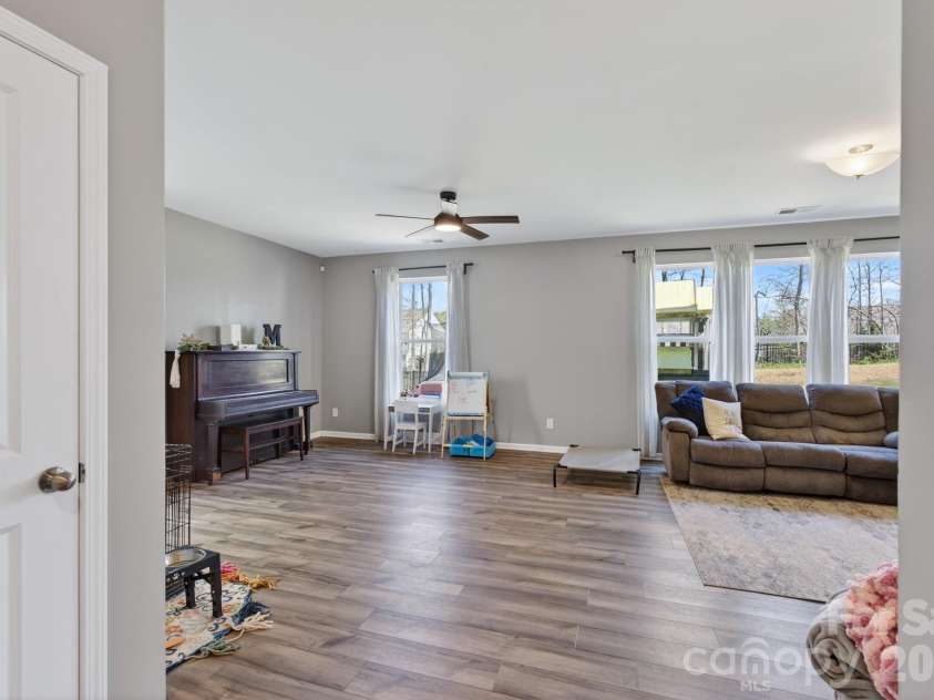 3074 Falling Stone Circle, Indian Trail, NC 28079.  MLS# CAR4367568, YatesRealty ID 12945. 