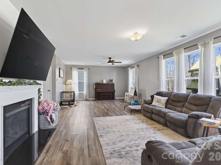 3074 Falling Stone Circle, Indian Trail, NC 28079.  MLS# CAR4367568, YatesRealty ID 12945. 