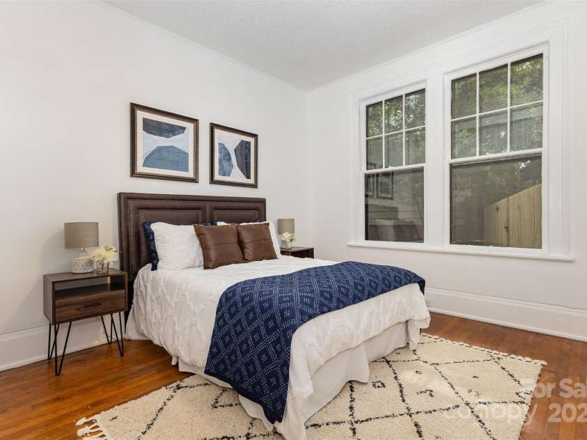 211 6th Avenue, Gastonia, NC 28052.  MLS# CAR4292965, YatesRealty ID 12946. 