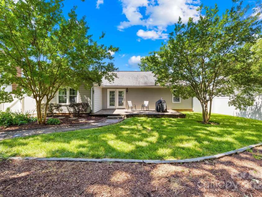 3006 Emerald Meadow Lane, Charlotte, NC 28273.  MLS# CAR4255235, YatesRealty ID 12948. Backyard View