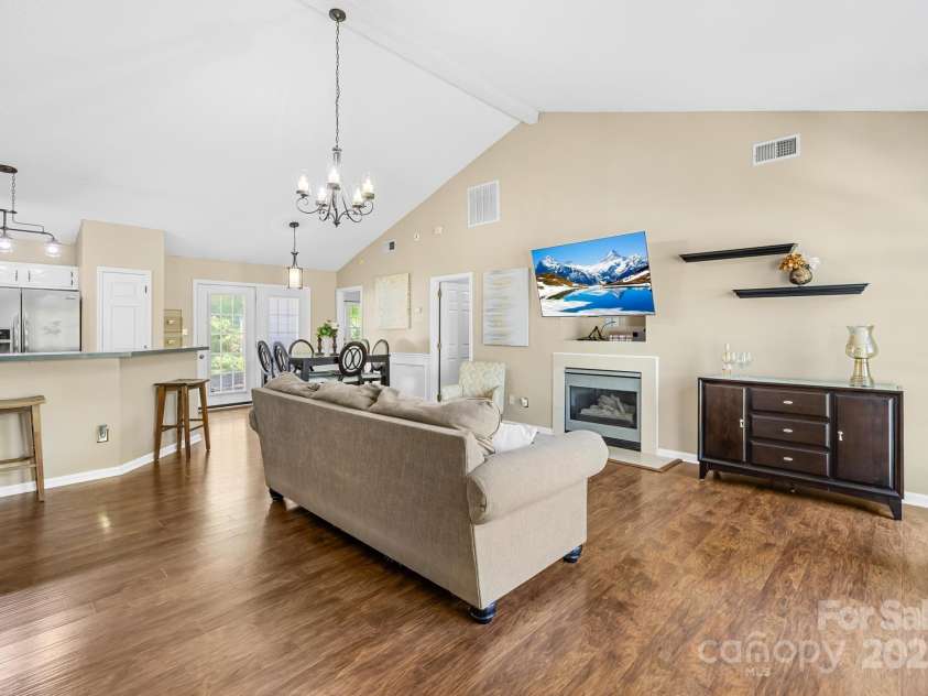 3006 Emerald Meadow Lane, Charlotte, NC 28273.  MLS# CAR4255235, YatesRealty ID 12948. Living Room- Fireplace AS IS