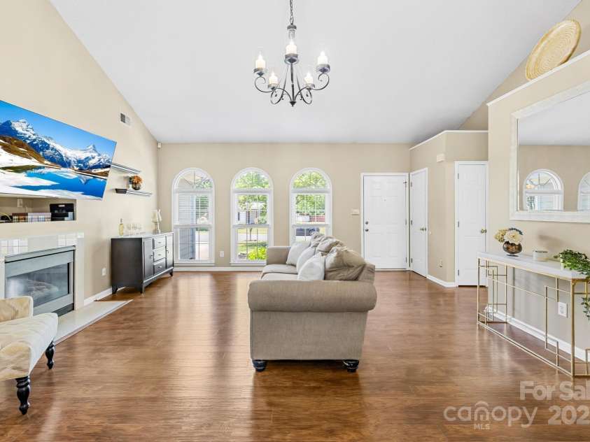 3006 Emerald Meadow Lane, Charlotte, NC 28273.  MLS# CAR4255235, YatesRealty ID 12948. Living Room- Fireplace AS IS