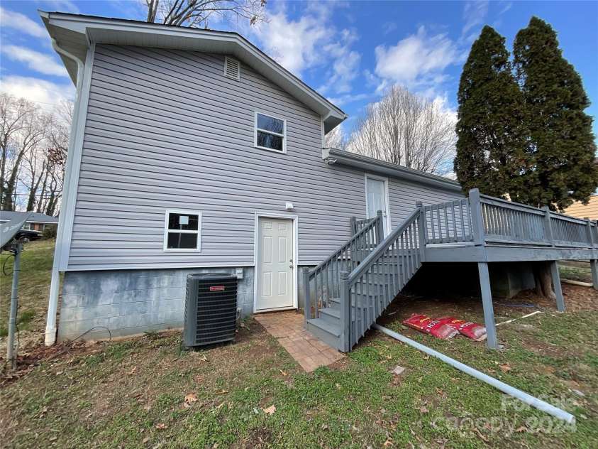 1617 Bridge Street, Lexington, NC 27292.  MLS# CAR4206546, YatesRealty ID 12949. Back View Of Home