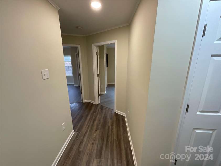 1617 Bridge Street, Lexington, NC 27292.  MLS# CAR4206546, YatesRealty ID 12949. Hallway