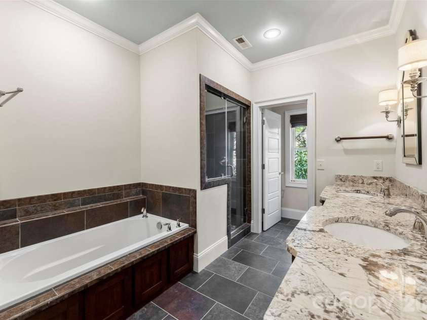 3729 Eaglebrook Drive, Gastonia, NC 28056.  MLS# CAR4368950, YatesRealty ID 12949. 