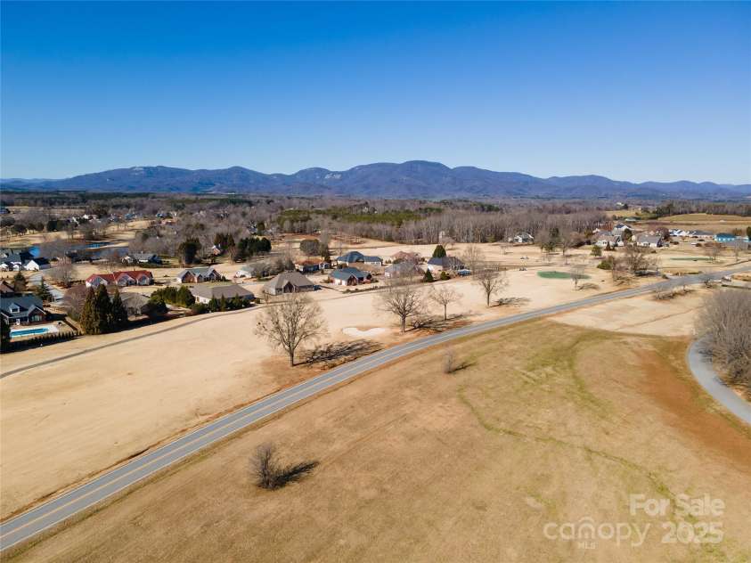 1 Carnoustie Court, Campobello, SC 29322.  MLS# CAR4222855, YatesRealty ID 1295. 