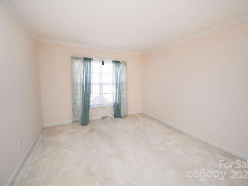 1 Carnoustie Court, Campobello, SC 29322.  MLS# CAR4222855, YatesRealty ID 1295. 