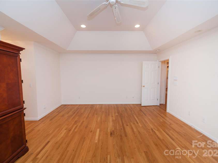 1 Carnoustie Court, Campobello, SC 29322.  MLS# CAR4222855, YatesRealty ID 1295. 