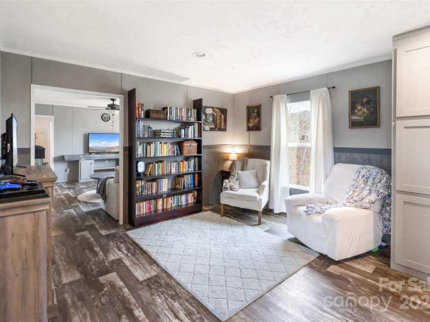 759 and 755 Snelson Road, Marshall, NC 28753.  MLS# CAR4186627, YatesRealty ID 1295. 2nd home den