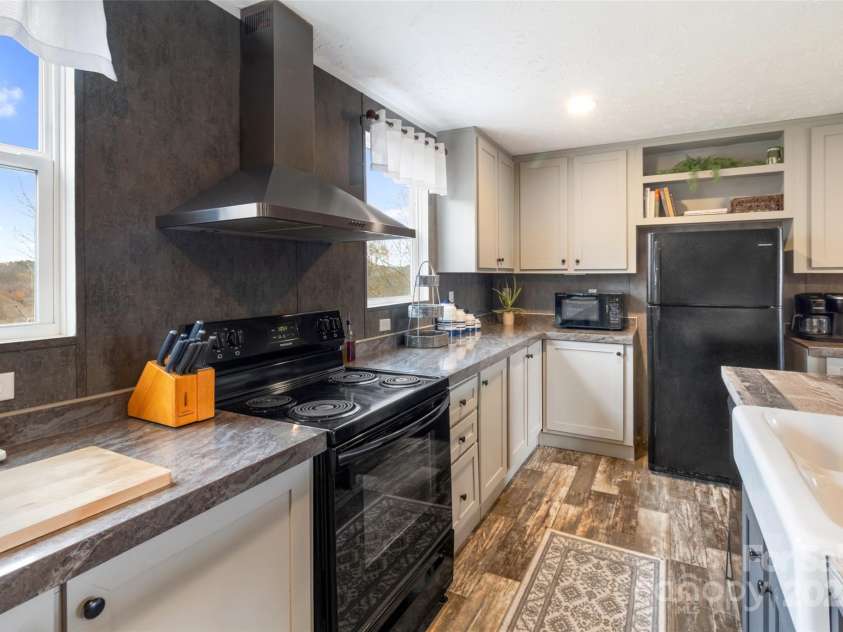 759 and 755 Snelson Road, Marshall, NC 28753.  MLS# CAR4186627, YatesRealty ID 1295. 2nd home kitchen