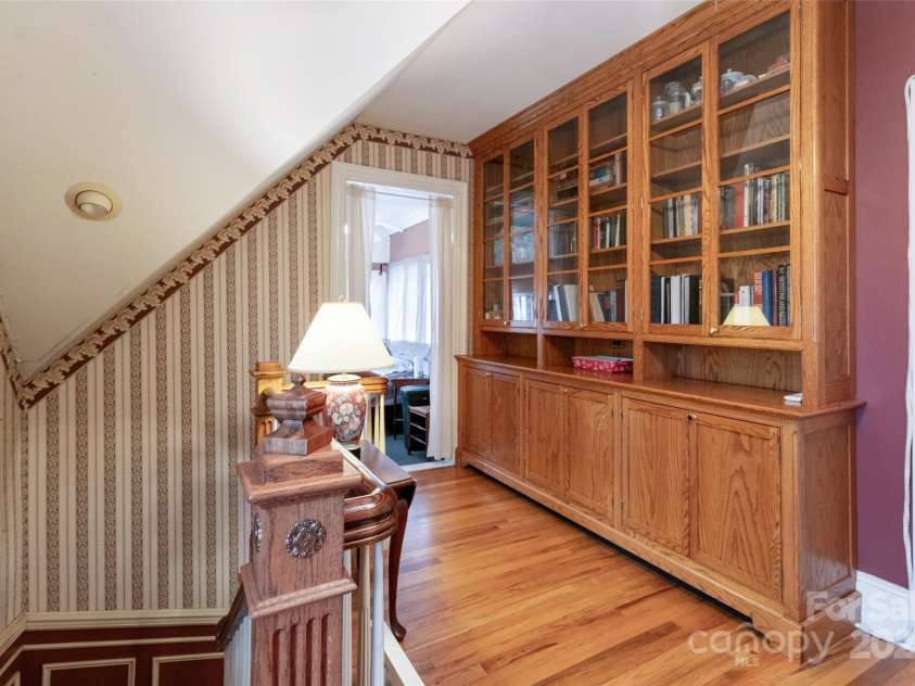 759 and 755 Snelson Road, Marshall, NC 28753.  MLS# CAR4186627, YatesRealty ID 1295. 