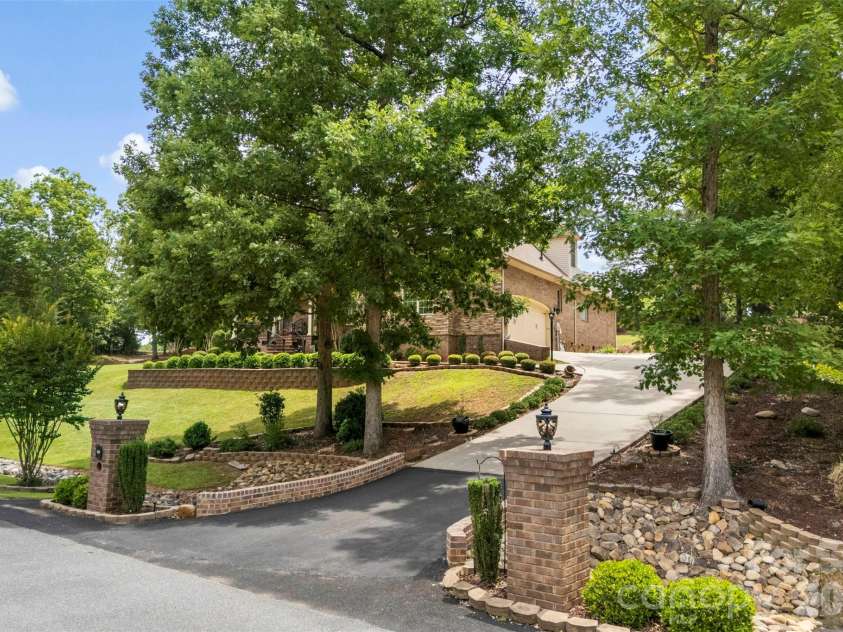 770 Cooks Cove Ridge, Clover, SC 29710.  MLS# CAR4380714, YatesRealty ID 1295. 
