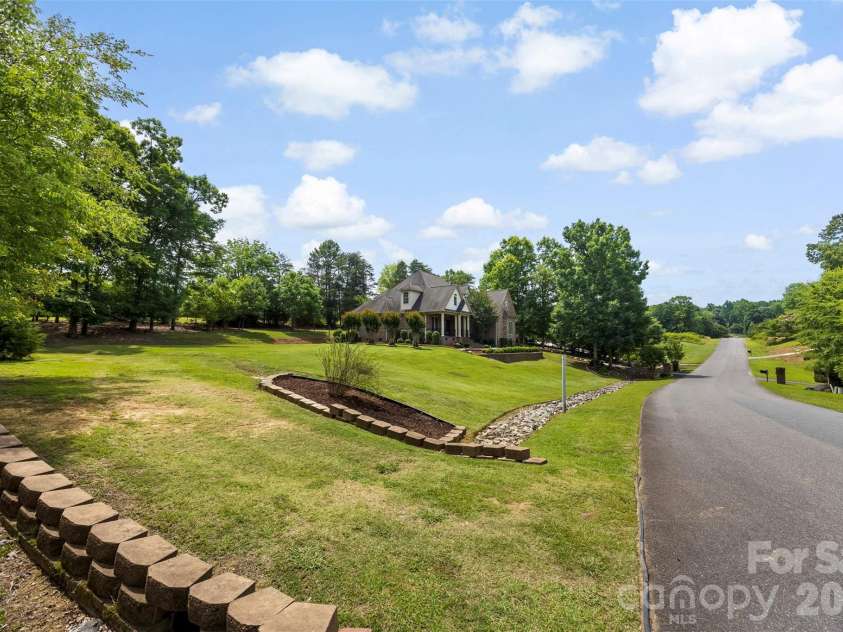 770 Cooks Cove Ridge, Clover, SC 29710.  MLS# CAR4380714, YatesRealty ID 1295. 