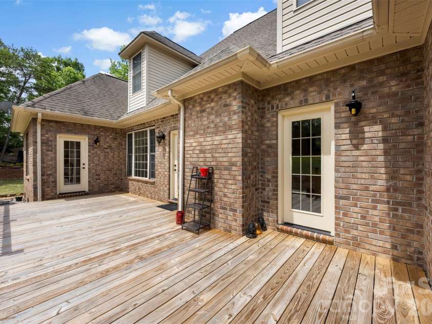 770 Cooks Cove Ridge, Clover, SC 29710.  MLS# CAR4380714, YatesRealty ID 1295. Back deck