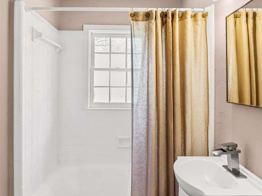 12811 Moores Chapel Road, Charlotte, NC 28214.  MLS# CAR4358921, YatesRealty ID 12950. 